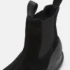 Stivaletti Chelsea Luna in camoscio nero Stivaletti Chelsea Luna in camoscio nero