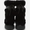 Stivali alti Ltrack Black in pelliccia sintetica Stivali alti Ltrack Black in pelliccia sintetica