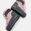 Stivali Moon Boot X Guest in Residence Icon Low in pelle scamosciata con perline grigio e rosa